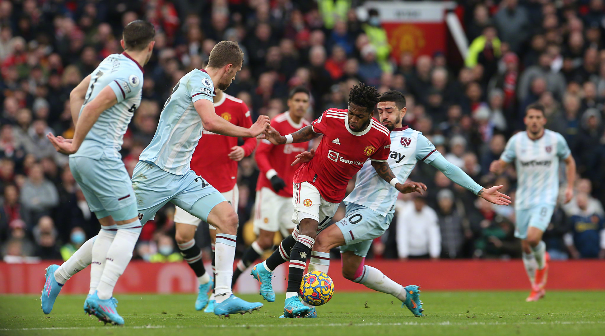 游泳世锦赛第3日综述：唐钱婷错失卫冕摘铜，覃